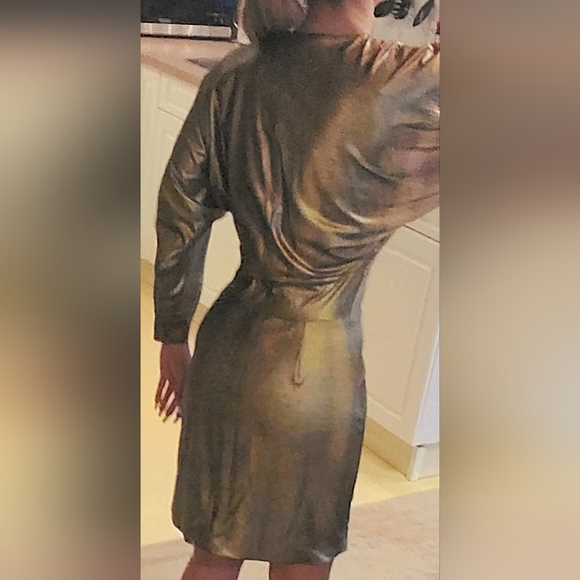 Bebe Keyhole Gold/Black Detail Dress M - Picture 4 of 6